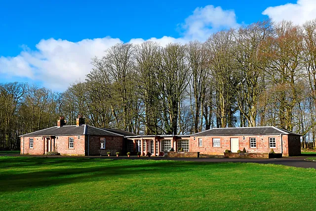 Kinmount Gardens Cottage