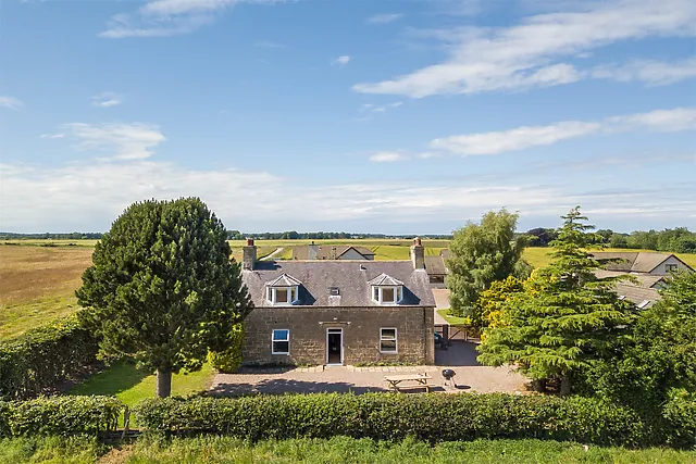 Scotstonhill Farmhouse