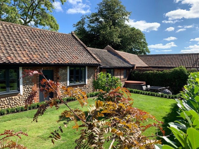 Grooms Cottage At Manor Farm