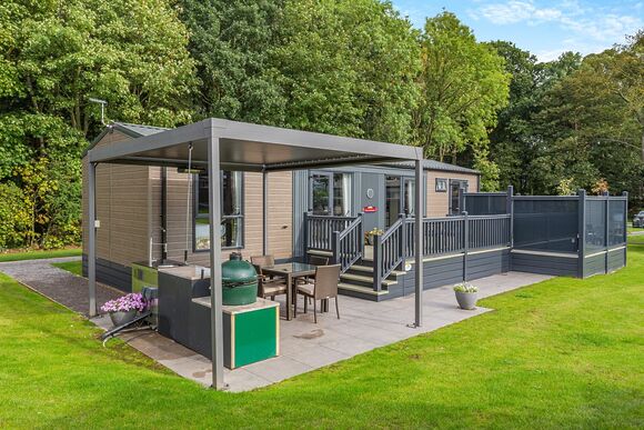 Contemporary Outdoor Living (Pet) - Angrove Country Park, Great Ayton, Yorkshire Moors and Coast