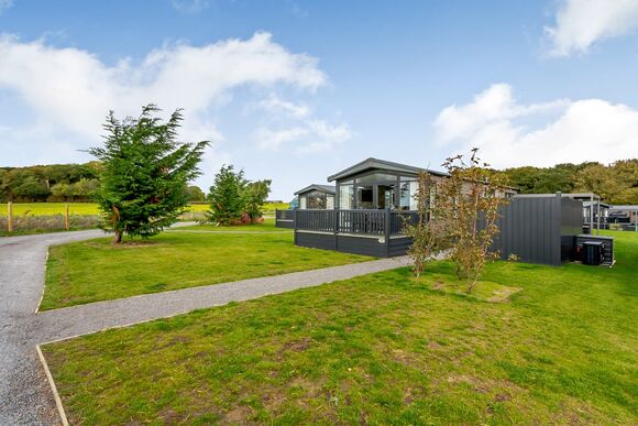 Escape Outdoor Living (Pet) - Angrove Country Park, Great Ayton, Yorkshire Moors and Coast