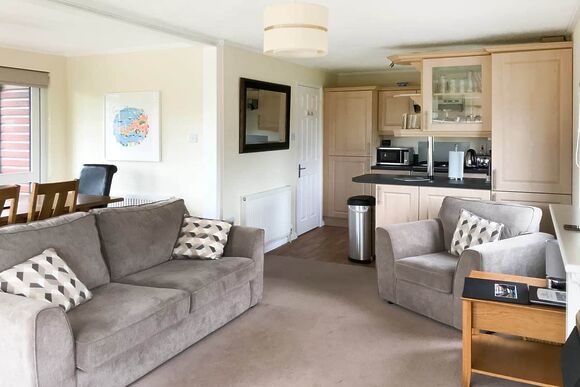 Platinum 3 Bed Hot TubKamileon - Atlantic Bays Holiday Park, Padstow