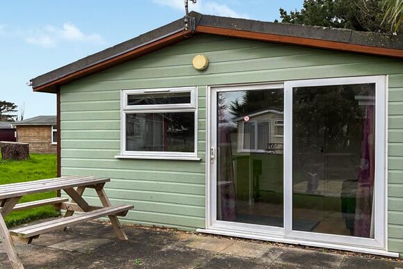 Silver 2 Bed Sun Cabin - Atlantic Bays Holiday Park, Padstow