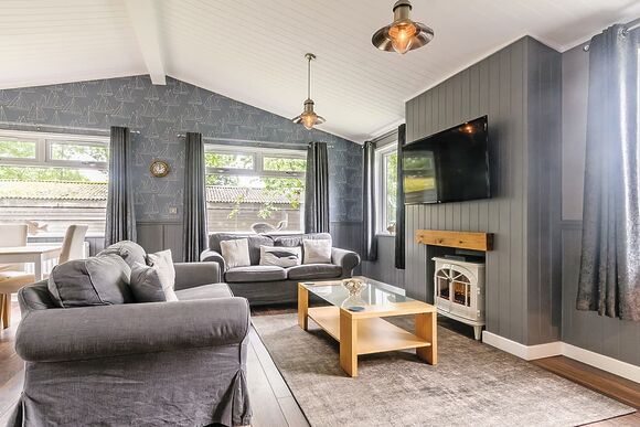 Woodstock Lodge 23 - Bluewood Lodges, Cotswolds