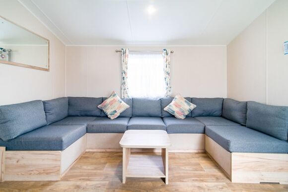 Gold+ Caravan 4 Sleeps 10 - Carlton Meres Holiday Park, Saxmundham