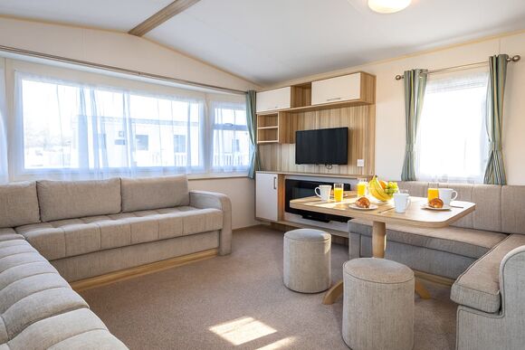 Gold Plus 2 Caravan (sleeps 6) with decking (Pet ) - Carlton Meres Holiday Park, Saxmundham