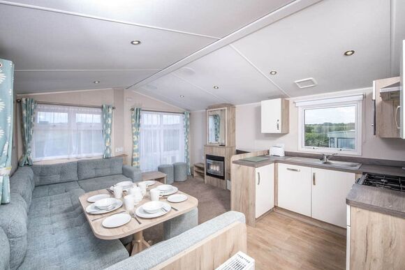 3 Bed Gold Caravan - Cardigan Bay Holiday Park, St Dogmaels, Pembrokeshire