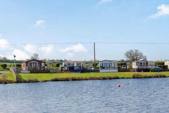 Croft Farm Water Park, Tewkesbury