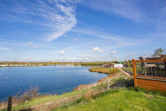 Croft Farm Water Park, Tewkesbury