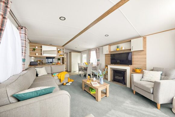 Platinum 2 Bed Caravan with Hot Tub, No Dogs Sleeps 4 - Clarach Bay Holiday Village, Clarach Bay, Nr Aberystwyth