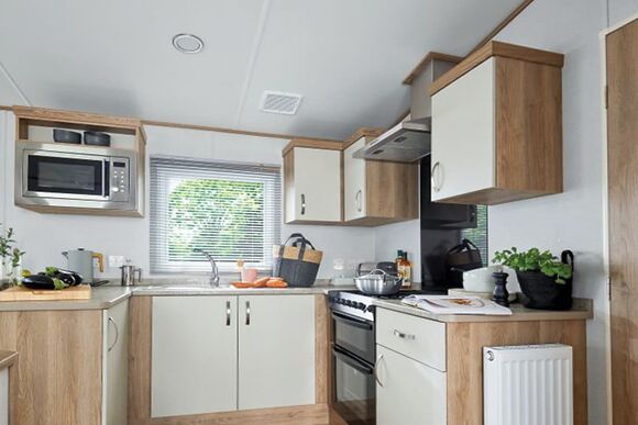 Platinum 2 Bed Caravan with Hot Tub, No Dogs Sleeps 4 - Clarach Bay Holiday Village, Clarach Bay, Nr Aberystwyth