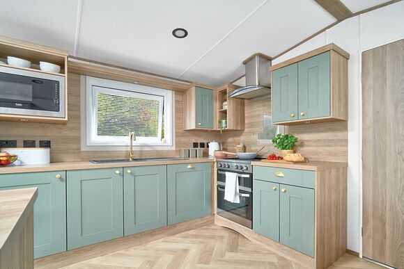 Diamond 3 Bed Caravan No Dogs Sleeps 6 - Clwydian View at ParcFarm, Mold