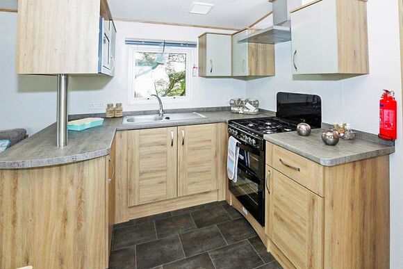 8 Berth Luxury Caravan Pet Free - Mersea Island Holiday Park, Mersea Island, Colchester