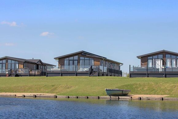 Delamere Lake Sailing and Holiday Park, Delamere Forest