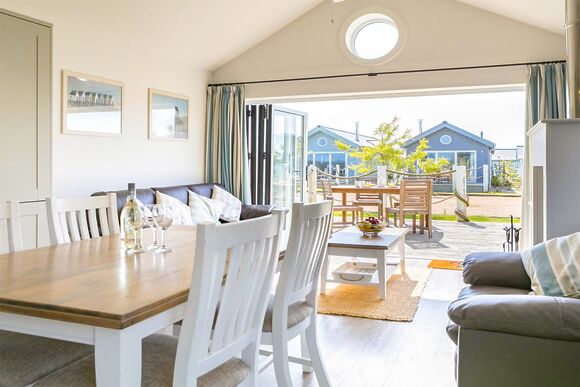4 Berth Superior Beach House Pet Friendly - The Bay Filey, Filey