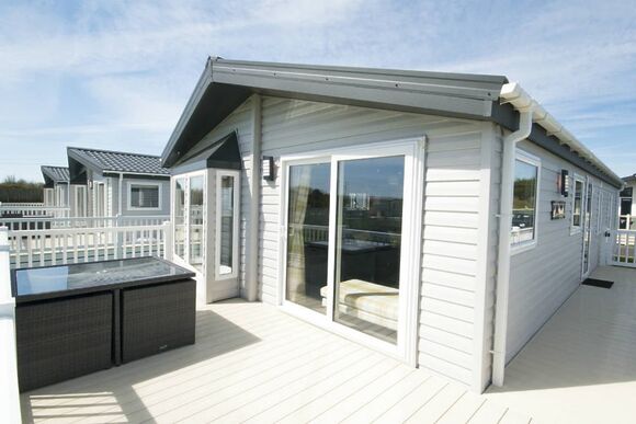 Platinum 2 Lodge - Rye Harbour, Rye