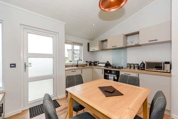 Premier Forest Pod (Pet) - Drimsynie Holiday Village, Lochgoilhead, on the Drimsynie Estate, Argyll