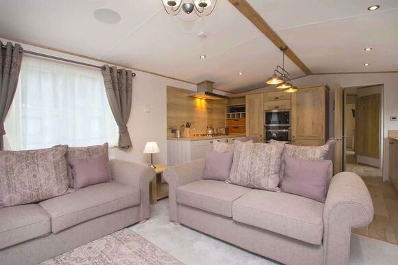 Platinum 2 Bed Caravan (Pet) - Drimsynie Holiday Village, Lochgoilhead, on the Drimsynie Estate, Argyll