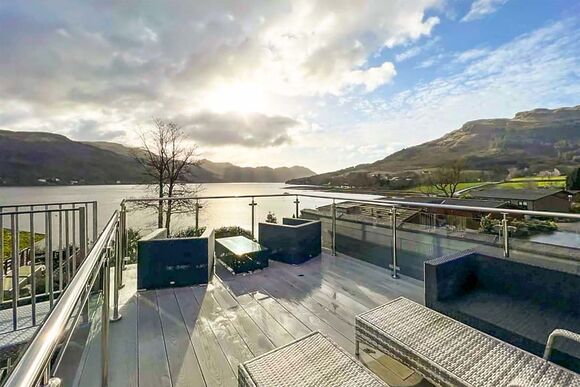 Luxury 2 Bed Lodge (Pet) - Drimsynie Holiday Village, Lochgoilhead, on the Drimsynie Estate, Argyll