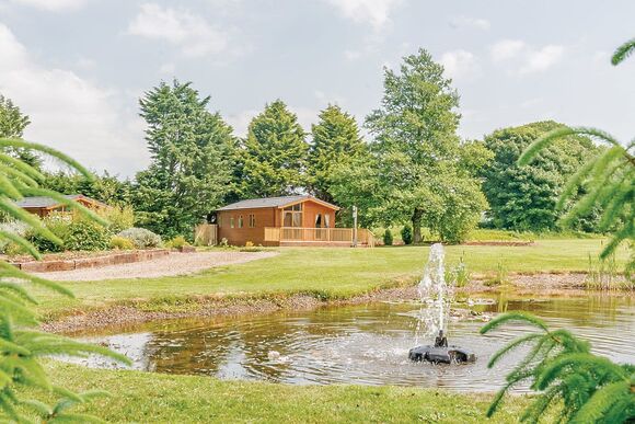 Cherry Tree Lodge - Herons Brook Retreat Lodges, Narberth, Nr Tenby