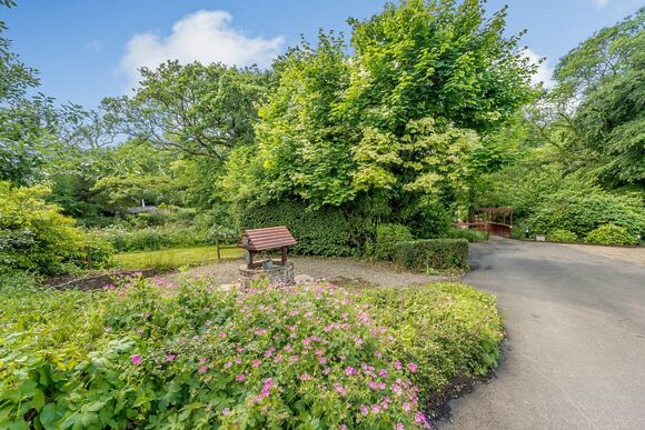 Hornbeam Lodge 2 - Herons Brook Retreat Lodges, Narberth, Nr Tenby