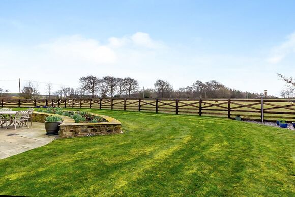 Stoneycroft Cottage - Haystax Holiday Lodges, Knitsley