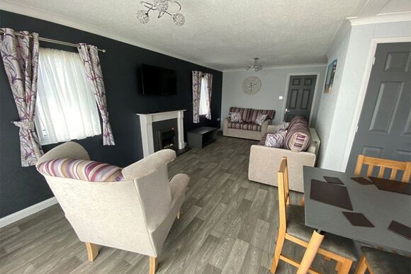 Mendip Lodge 2 (Pet) - Holiday Resort Unity, Brean Sands 