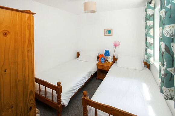 Bronze Bungalow2 BedroomPet Friendly - Kenegie Manor, Penzance