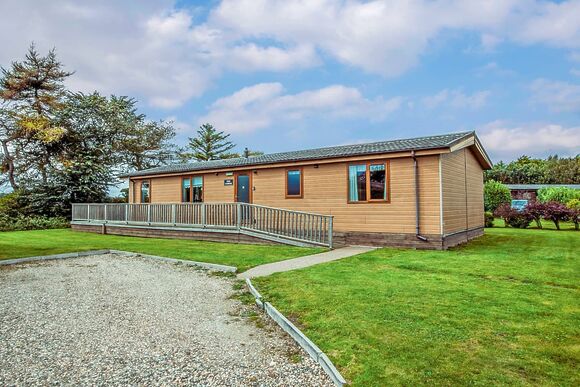 Log Cabin 26 - Little Eden Country Park, Bridlington