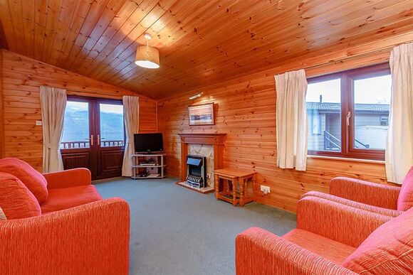 Classic 2 Bed Lodge (Pet) - Loch Lomond Holiday Park, Inveruglas, Argyll