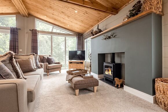 Forrester Deluxe 2 Lake View Lodge - Manor Lakes at Hengar Manor, Bodmin