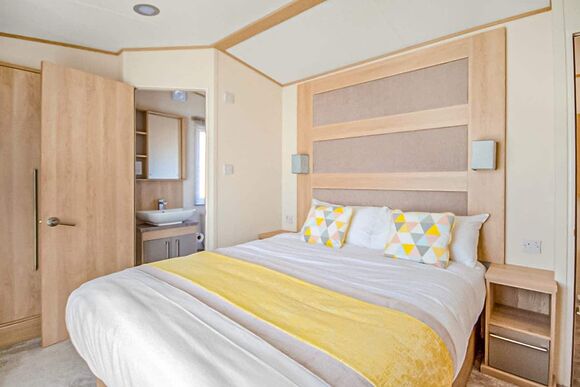 Platinum Caravan 2 Sleeps 4 Pet Friendly - New Beach, Dymchurch