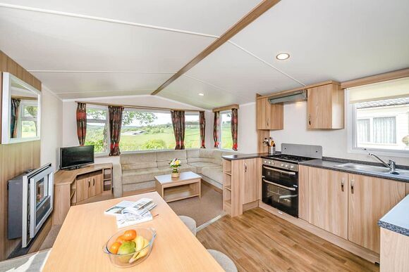 Dorset Diamond - Newlands Holiday Park, Charmouth