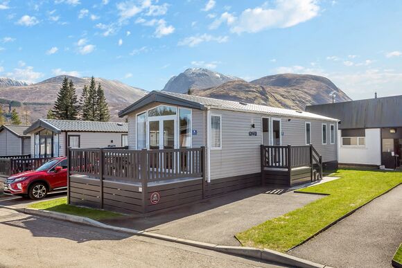 Highland Premier Plus - Ben Nevis Holiday Park, Camaghael, Fort William