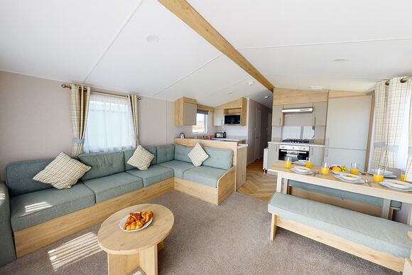 Gold Plus 3 Caravan (Sleeps 8) Pet Friendly - Martello Beach, Clacton-on-Sea