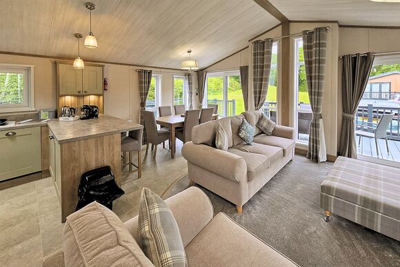 Deluxe Plus Lodge Platinum VIP - Wayfind Pennant Park, Holywell