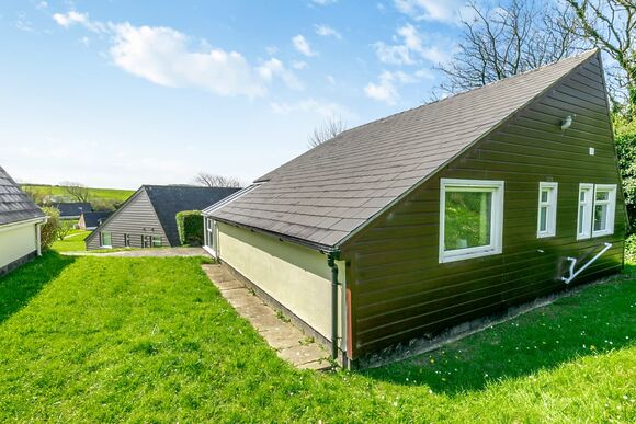 Coombe Lodges (4 berth) - Penstowe Park Holiday Lodges, Kilkhampton, Bude