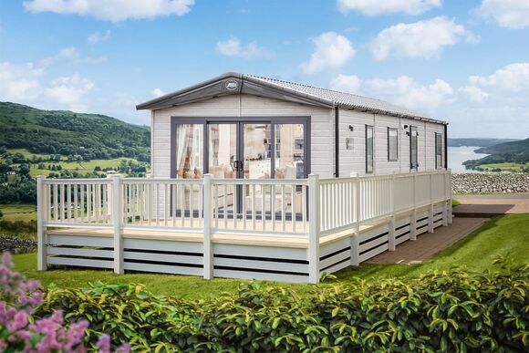 Platinum 2  Caravan (sleeps 4) with decking (Pet) - Pentire Coastal Holiday Park, Bude