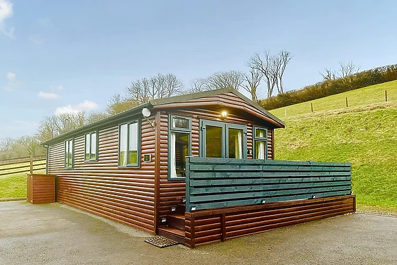 Chepstow Lodge - Pant Wilkin Lodges and Equestrian Centre, Cowbridge