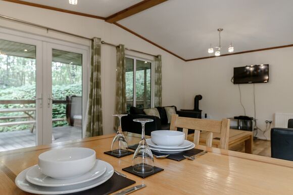 Fox Lodge 4 (Pet) - Quarry Walk Lodges, Freehay, Cheadle