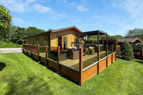 Spa Tranquility - Raywell Hall Country Lodges, Raywell, Beverley