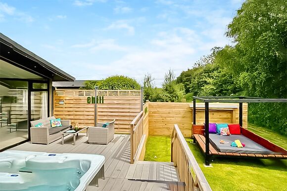 Spa Amour - Raywell Hall Country Lodges, Raywell, Beverley