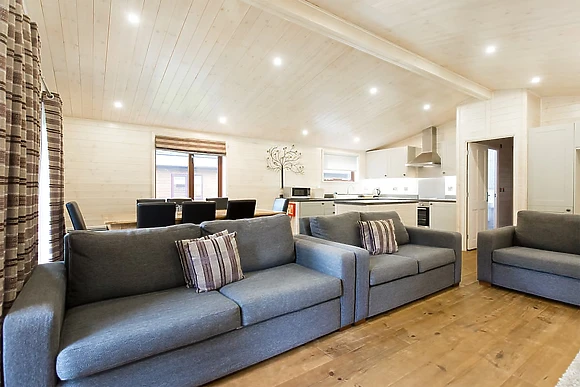 Kedleston Elite Vogue 4 (Pet) - Sandybrook Lodges, Ashbourne