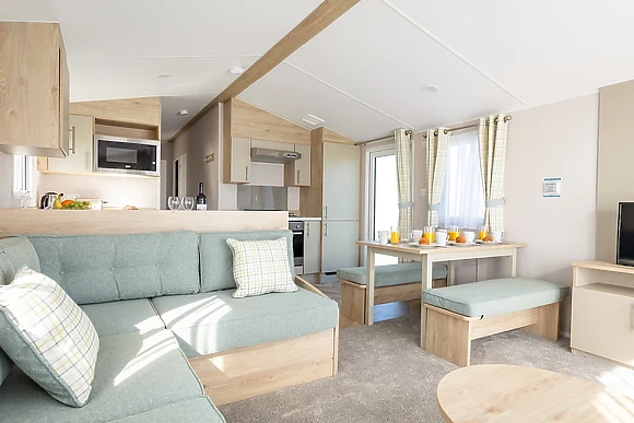 Lifestyle 3 Bedroom Caravan Pet Friendly (Decking) 