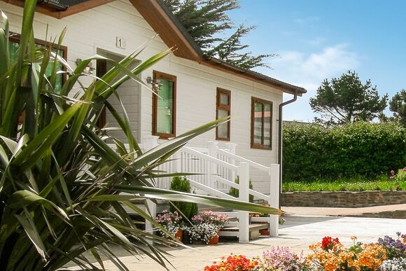 Pra Sands 3 Bed - Silver Sands Holiday Park - Cornwall, Helston