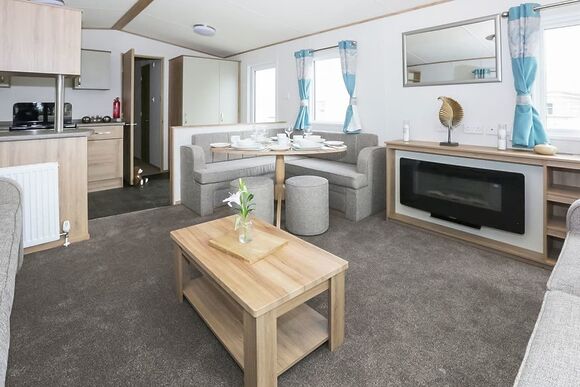 6 Berth Luxury Caravan Hot Tub (Pet) - Tattershall Lakes Country Park, Tattershall