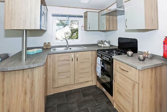 6 Berth Luxury Caravan Hot Tub (Pet) - Tattershall Lakes Country Park, Tattershall