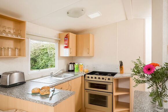 6 Berth Value Caravan (Pet) - Tattershall Lakes Country Park, Tattershall