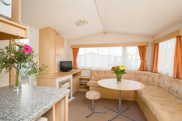 8 Berth Value Caravan (Pet) - Tattershall Lakes Country Park, Tattershall