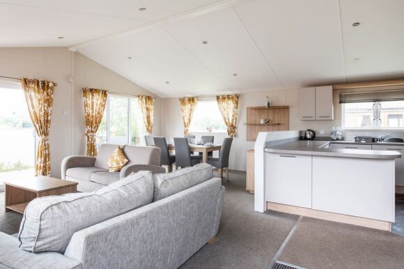 Exclusive Lakeside 6 Lodge HT - Tattershall Lakes Country Park, Tattershall